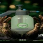 SS GOLD 2L hand pressure sprayer for gardening, plant care, watering, and pest control applications.